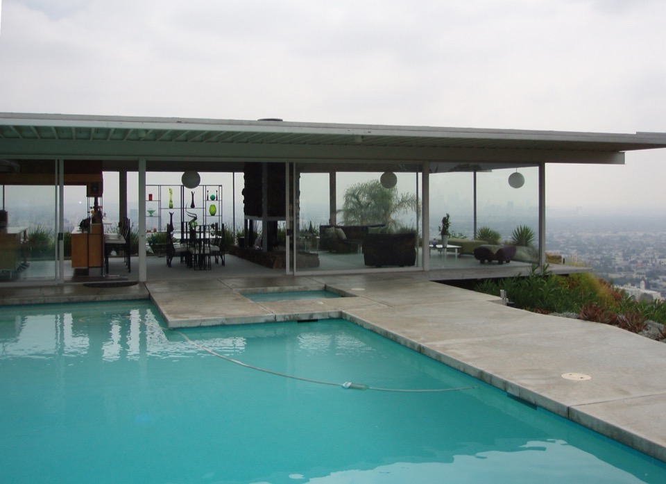 The Stahl House, Case Study House No. 22, pool and glass pavilion above Los Angeles